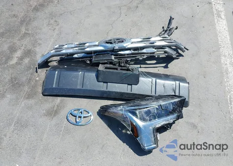 2022 Toyota Tundra 1794 Edition z USA, uszkodzony, nr VIN 5TFMA5EC8NX007808